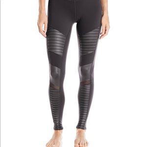 ALO YOGA HIGH-WAIST MOTO LEGGING BLACK SIZE SMALL